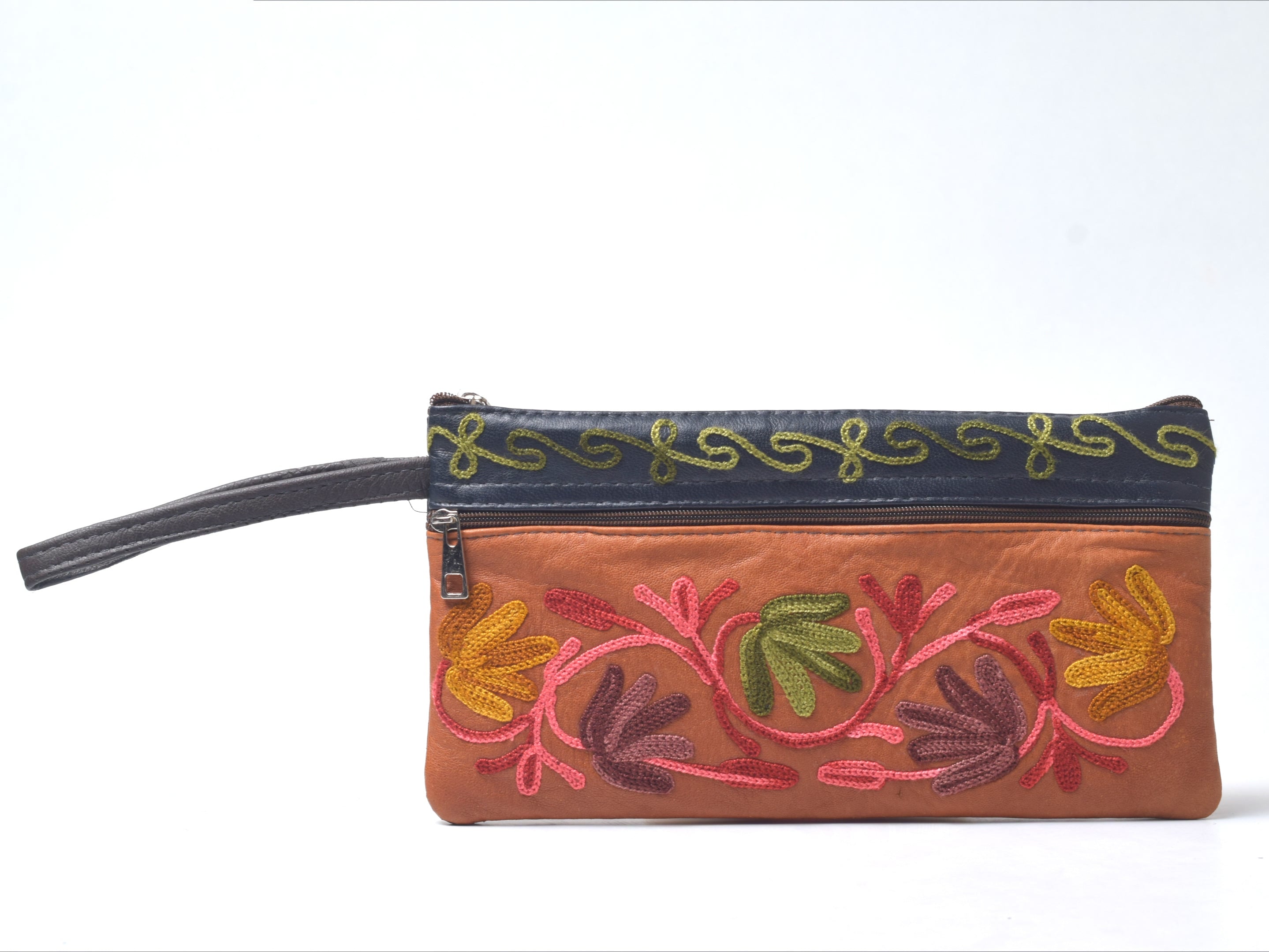 Rangrez Wristlet
