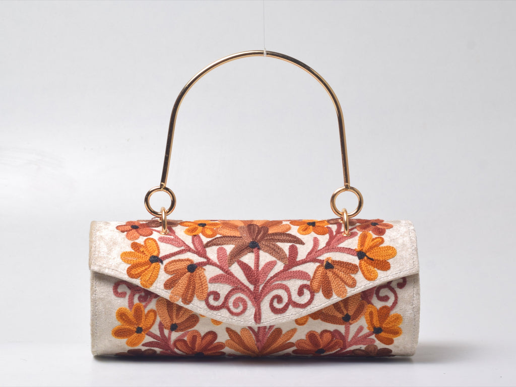 Gulnaar Embroidered Wristlet
