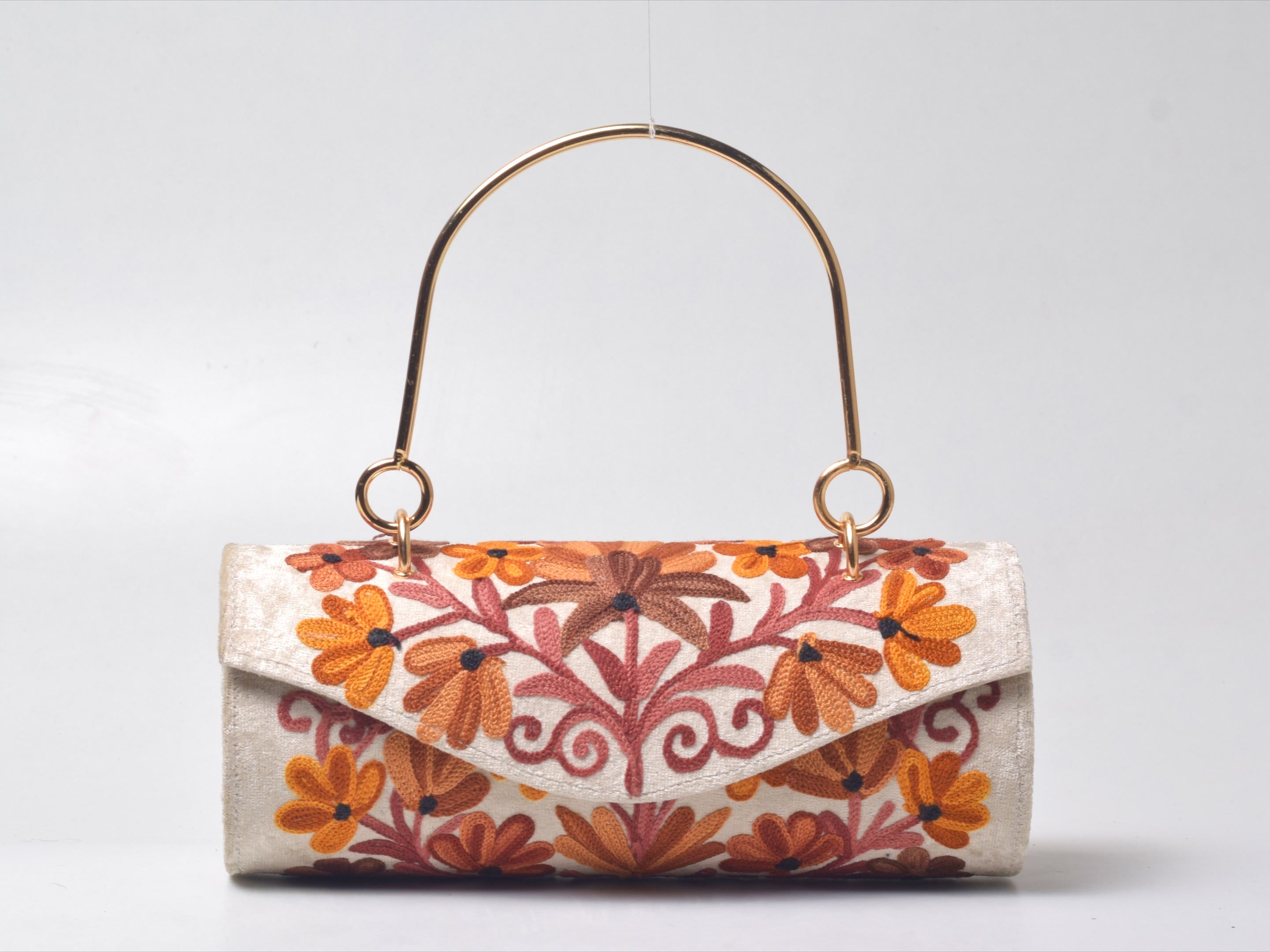 Gulnaar Embroidered Wristlet