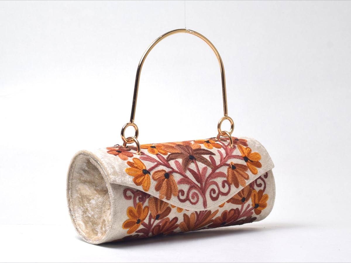 Gulnaar Embroidered Wristlet