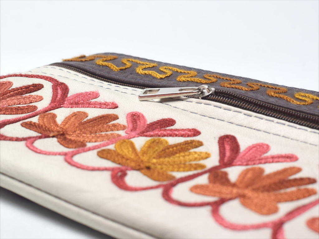 Gulzar Embroidered Wristlet