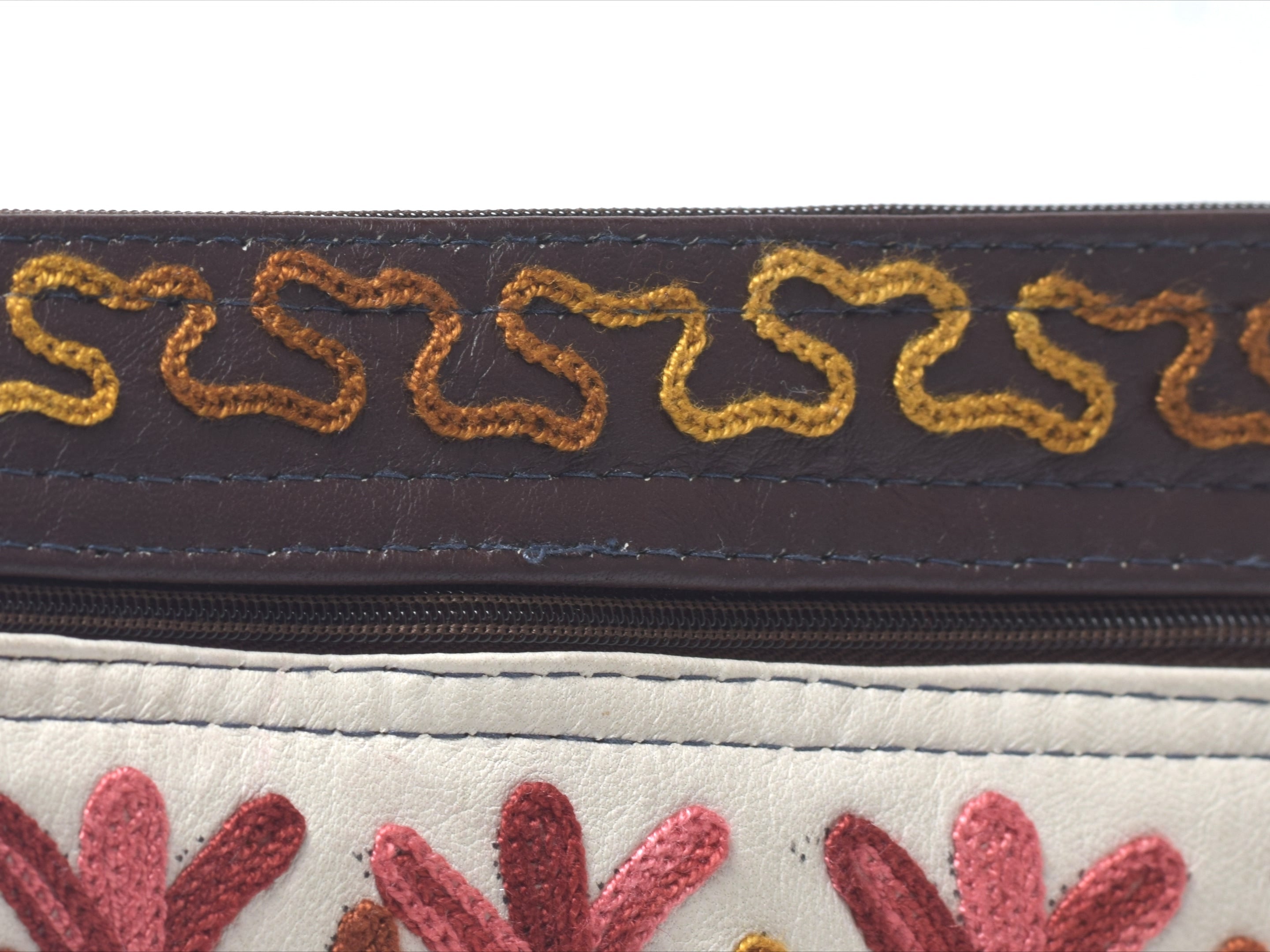 Gulzar Embroidered Wristlet
