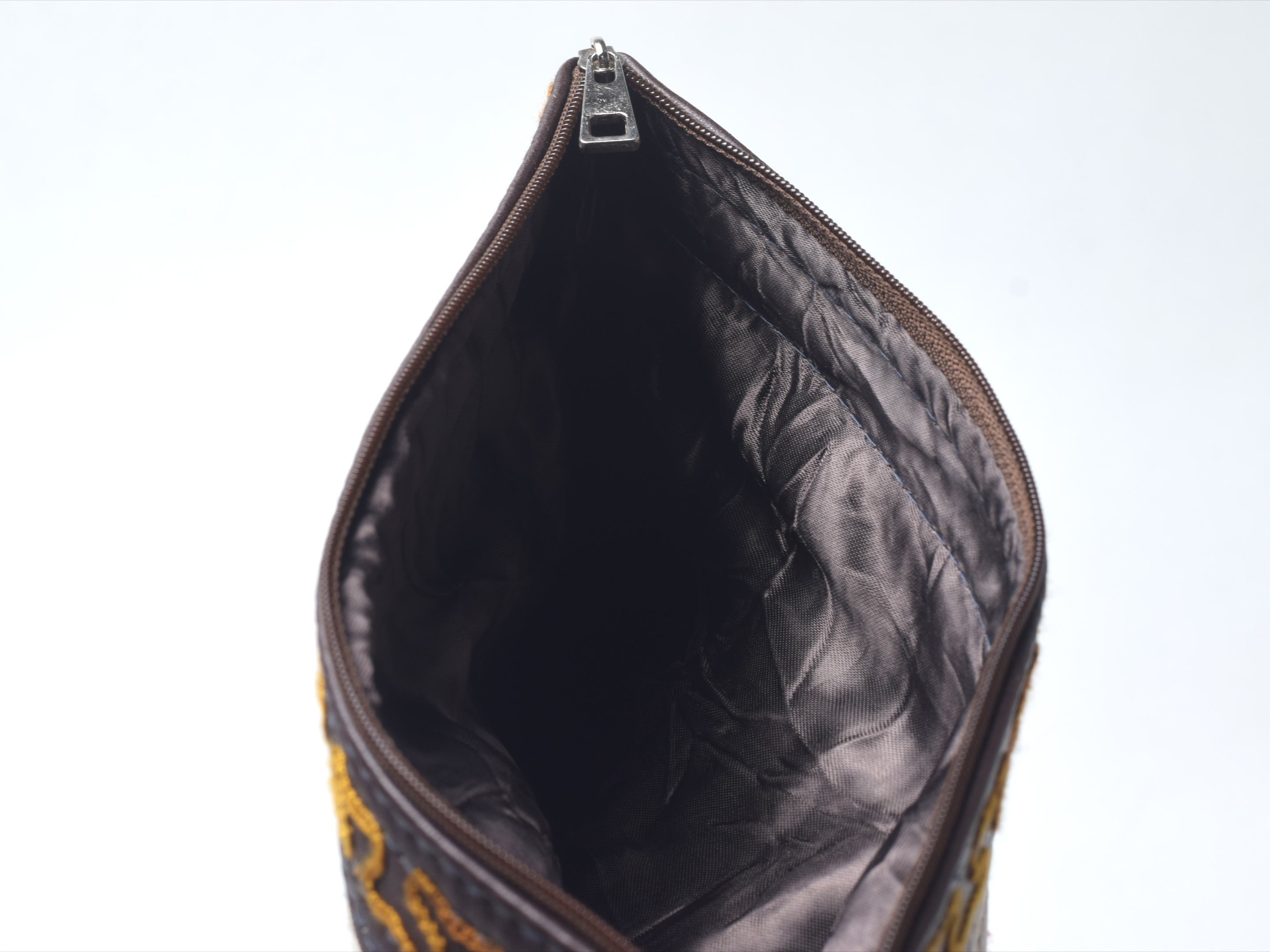 Gulzar Embroidered Wristlet