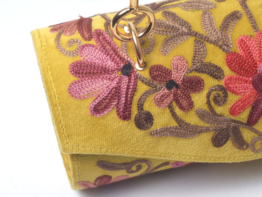 Zarbahaar Embroidered Barrel Bag